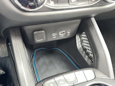 Certified 2022 Chevrolet TrailBlazer LT w/ LPO, Blackout Package image 10