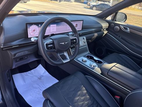 Used 2025 Genesis GV80 3.5T image 10