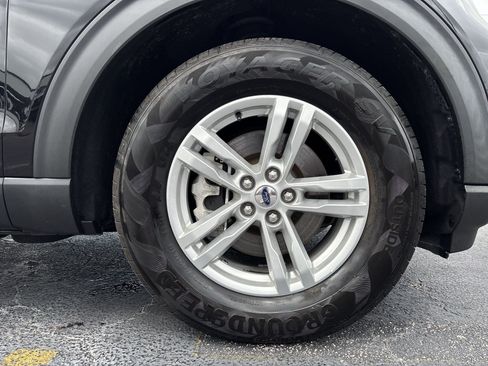 Used 2022 Ford Explorer XLT RWD image 18
