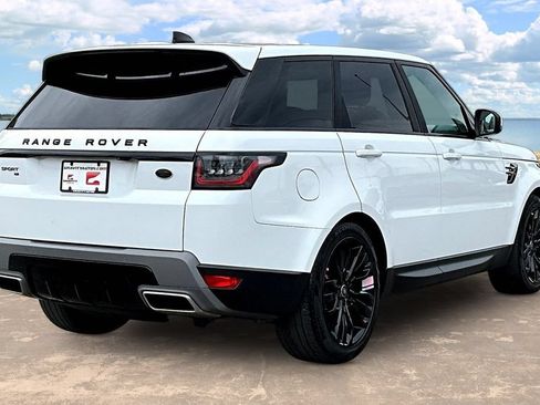 Used 2020 Land Rover Range Rover Sport SE AWD/4WD image 4