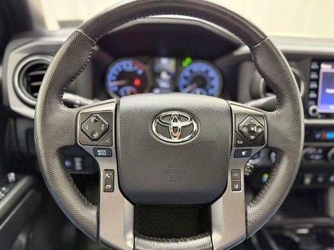 Used 2023 Toyota Tacoma TRD Sport w/ TRD Premium Sport Package AWD/4WD image 13