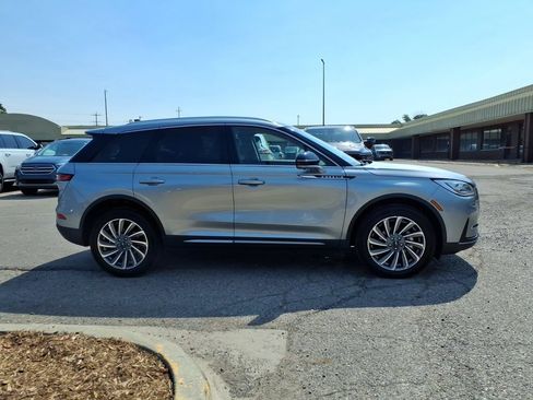 Used 2023 Lincoln Corsair Reserve w/ Equipment Group 201A FWD image 6