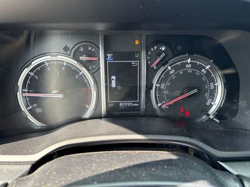 Used 2021 Toyota 4Runner TRD Off-Road AWD/4WD image 15