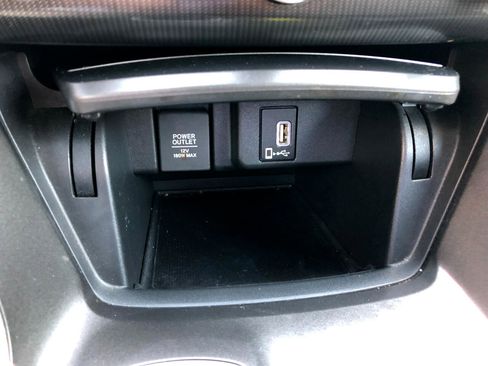 Used 2018 Honda Accord Sport image 19