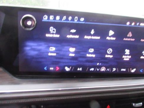 Used 2025 Chevrolet Tahoe LT RWD image 20