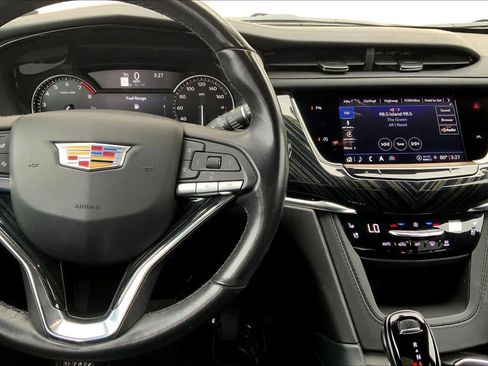 Used 2024 Cadillac XT6 Premium Luxury FWD image 26