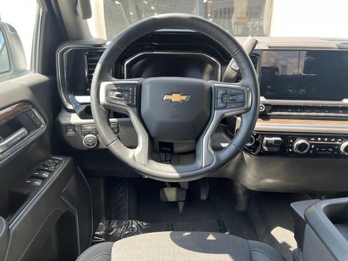 New 2025 Chevrolet Silverado 1500 LT AWD/4WD image 13
