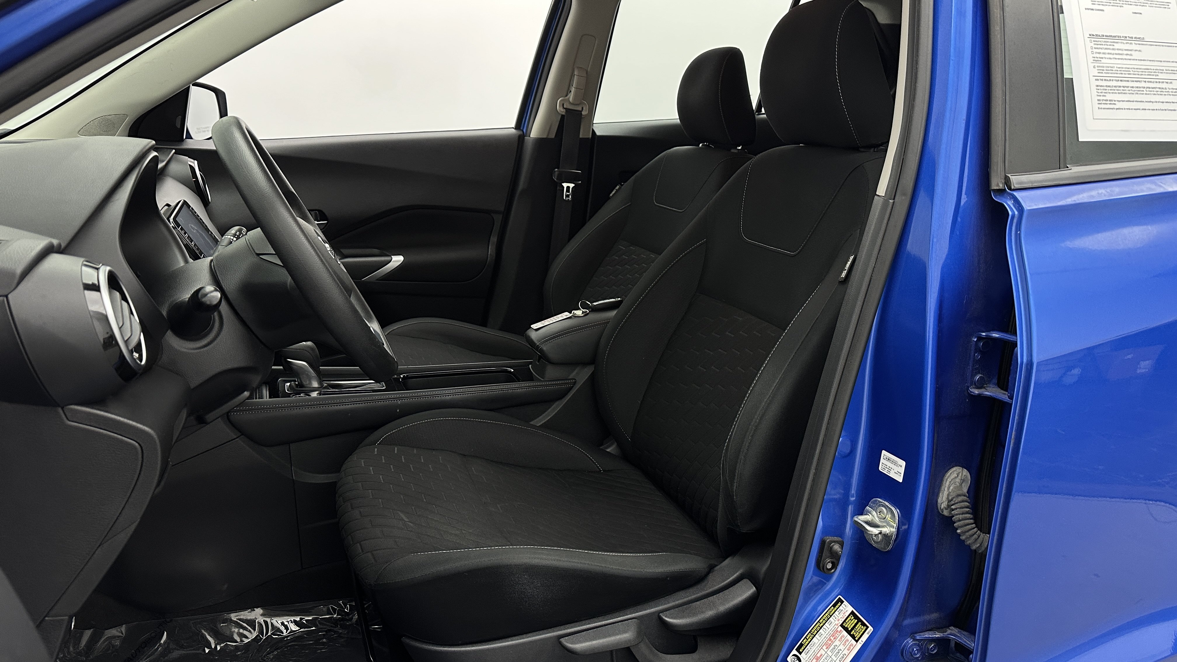 Used 2021 Nissan Kicks SV FWD image 14