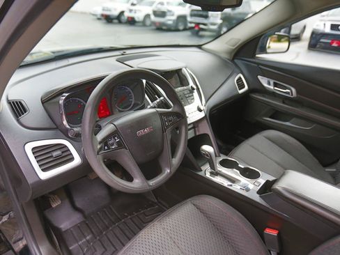 Used 2015 GMC Terrain SLE FWD image 4