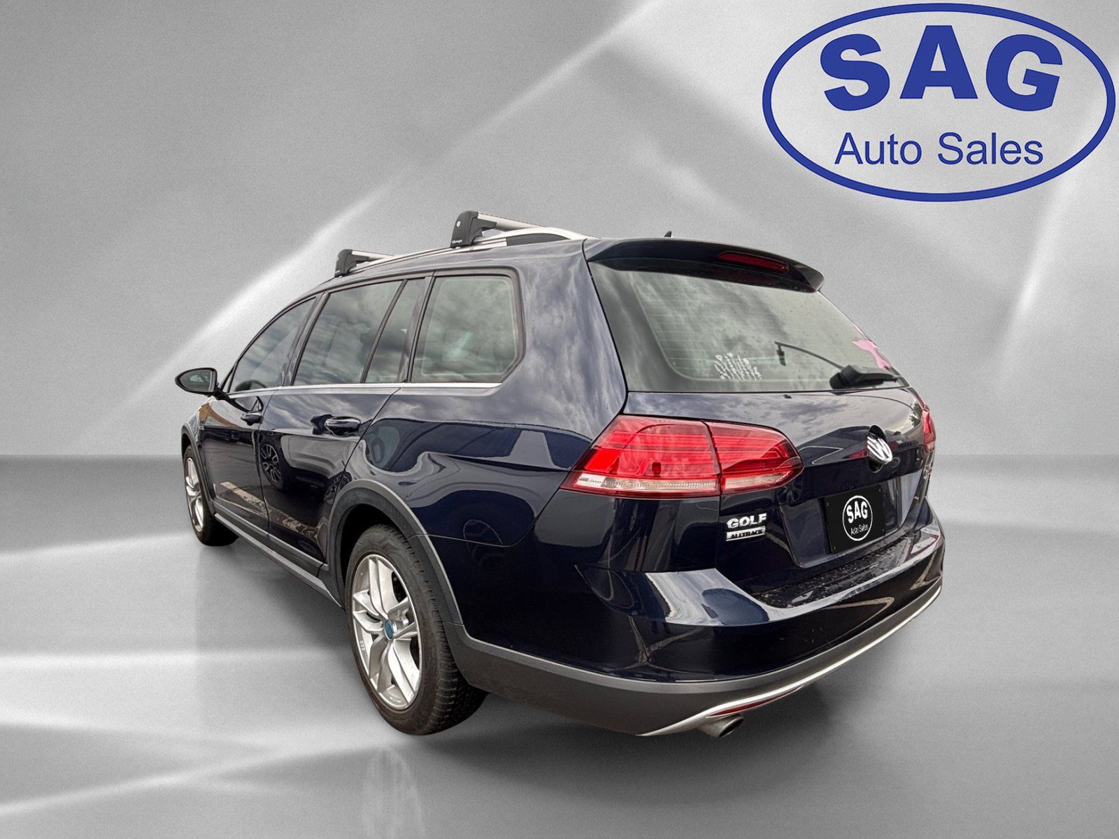 Used 2019 Volkswagen Golf Alltrack SE AWD/4WD image 4