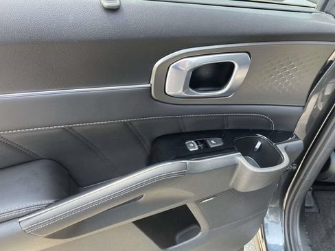Certified 2023 Kia Sorento SX AWD/4WD image 21