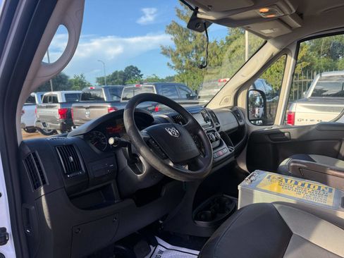 Used 2018 RAM ProMaster 3500 w/ Interior Convenience Group FWD image 6