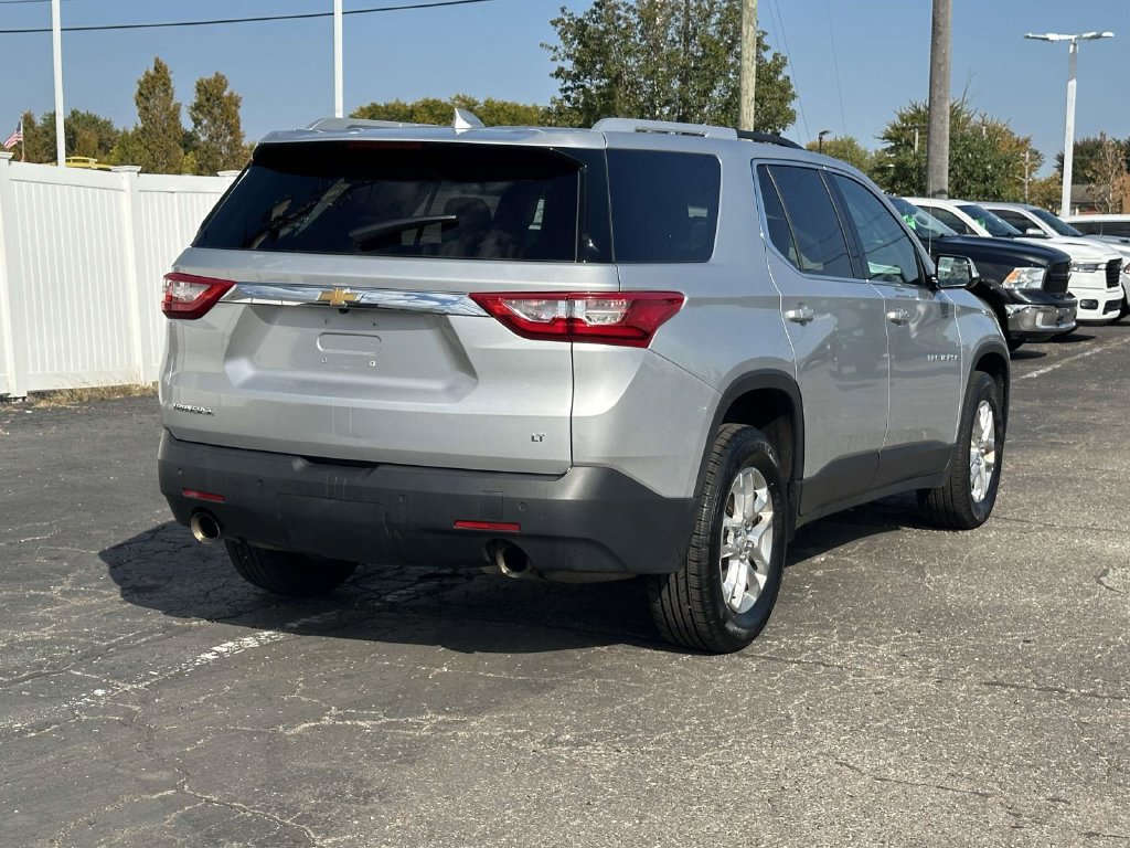 Used 2018 Chevrolet Traverse LT FWD image 4