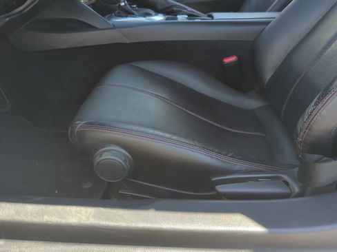 Used 2019 MAZDA MX-5 Miata RF Grand Touring RWD image 14