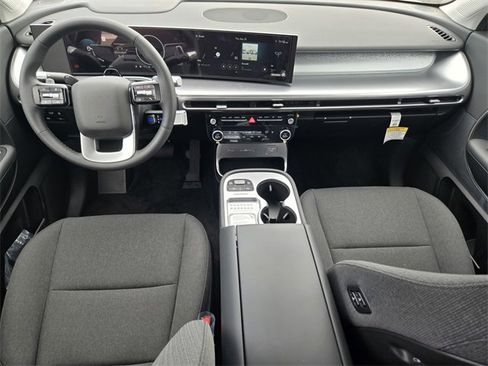 New 2026 Hyundai Ioniq 9 SE image 13