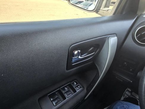 Used 2014 Nissan Rogue S w/ Convenience Package image 42