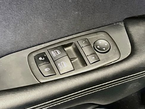 Used 2021 Dodge Challenger GT w/ Driver Convenience Group RWD image 17