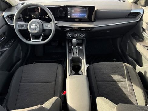 Certified 2025 Nissan Kicks S image 8