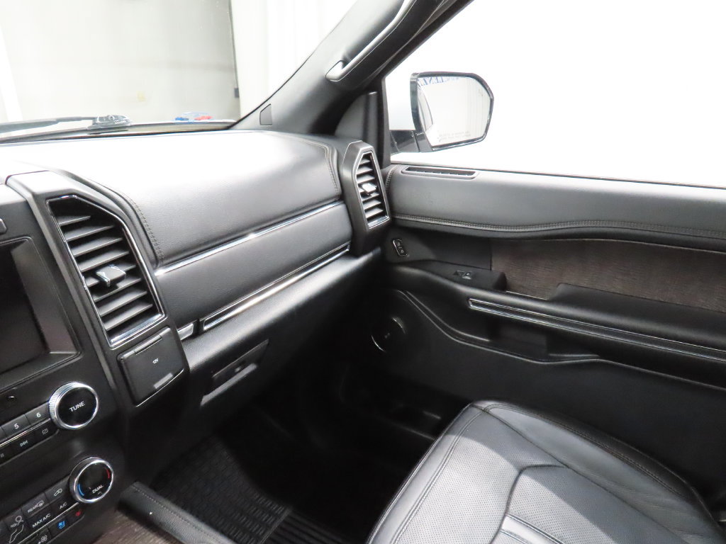 Used 2019 Ford Expedition Max Limited AWD/4WD image 23