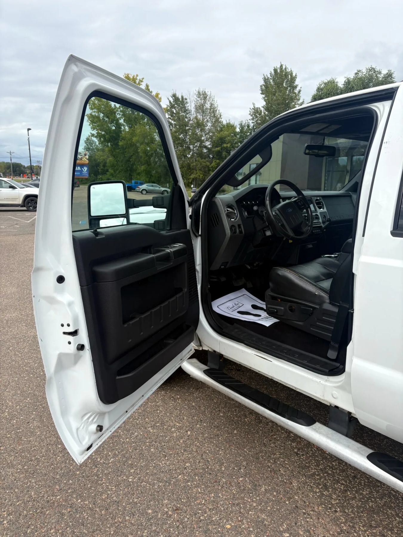 Used 2009 Ford F250 FX4 AWD/4WD image 10
