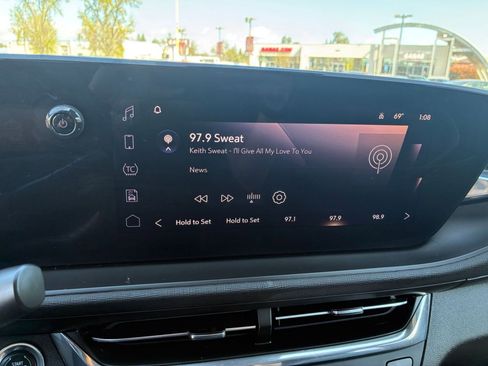 Used 2025 Buick Envista Preferred image 20