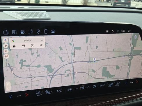 Certified 2024 Chevrolet Traverse RS w/ LPO, Floor Liner Package image 4