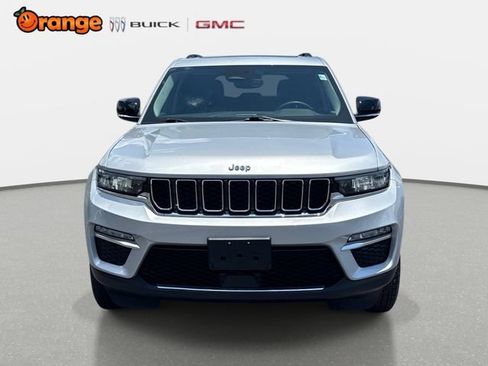 Used 2023 Jeep Grand Cherokee 4WD 4xe image 8