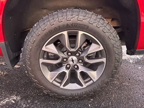 Used 2022 Chevrolet Silverado 1500 RST image 24