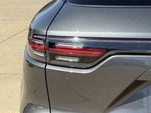 Used 2019 Porsche Cayenne image 7