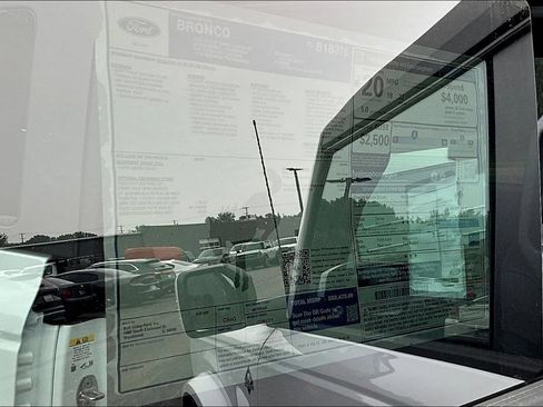 New 2026 Ford Bronco Outer Banks AWD/4WD image 14