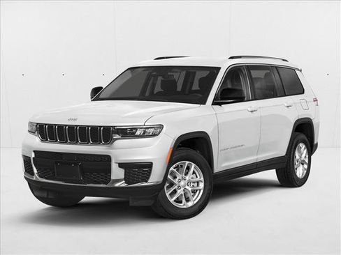 New 2025 Jeep Grand Cherokee L Altitude RWD image 1