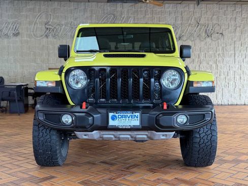 Used 2023 Jeep Gladiator Mojave w/ Trailer Tow Package AWD/4WD image 4
