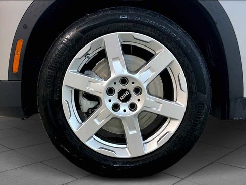 Certified 2025 MINI Cooper Countryman S image 10