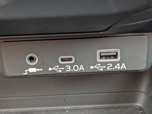 Used 2025 Subaru Impreza 2.0i Sport AWD/4WD image 33