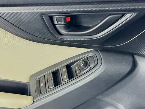 Used 2017 Subaru Impreza 2.0i Premium image 22