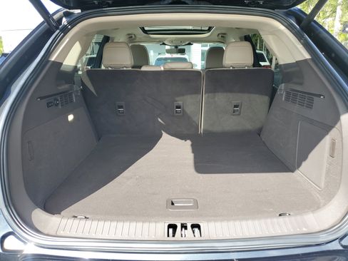 Certified 2021 Lincoln Nautilus Reserve image 8