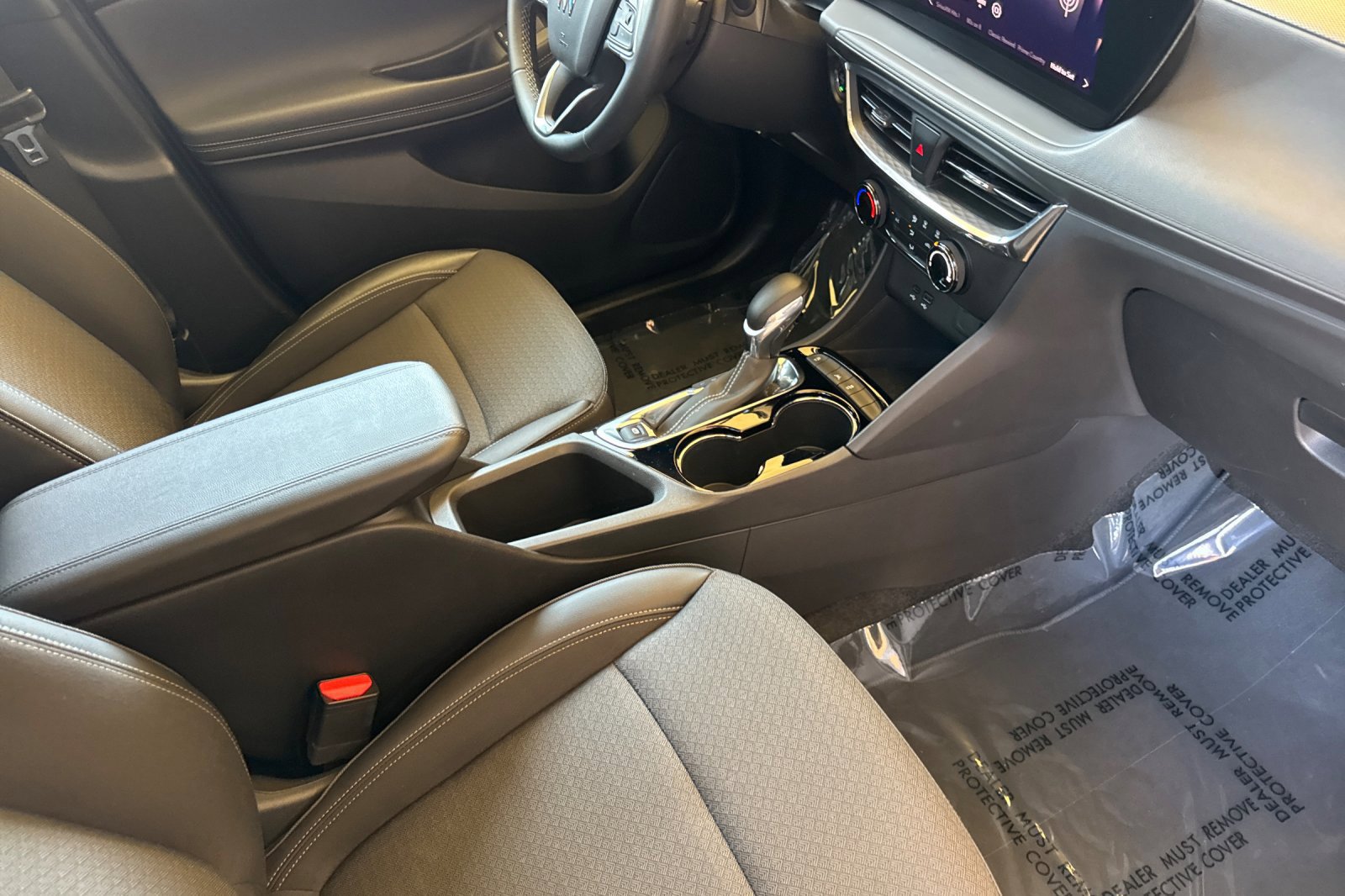 Used 2025 Buick Encore GX Preferred FWD image 17