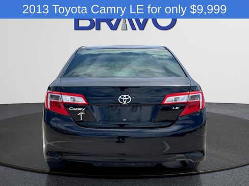 Used 2013 Toyota Camry LE FWD image 2