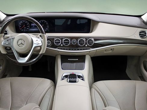 Used 2019 Mercedes-Benz S 450 Sedan image 17