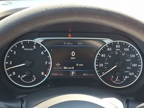 Used 2023 Nissan Sentra SV FWD image 19