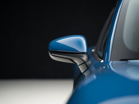 Used 2022 Porsche Taycan 4S image 14