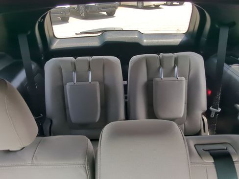 Used 2019 Ford Explorer XLT FWD image 20