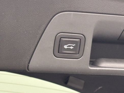 Used 2022 Buick Envision Preferred image 8