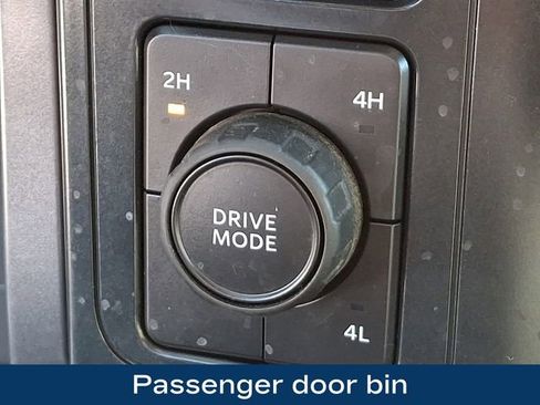 Used 2025 Ford F150 XLT w/ Equipment Group 301A Standard image 28