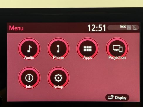 Used 2020 Toyota Corolla LE image 27