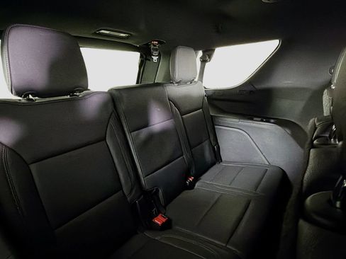 Used 2024 Chevrolet Tahoe LT AWD/4WD image 31