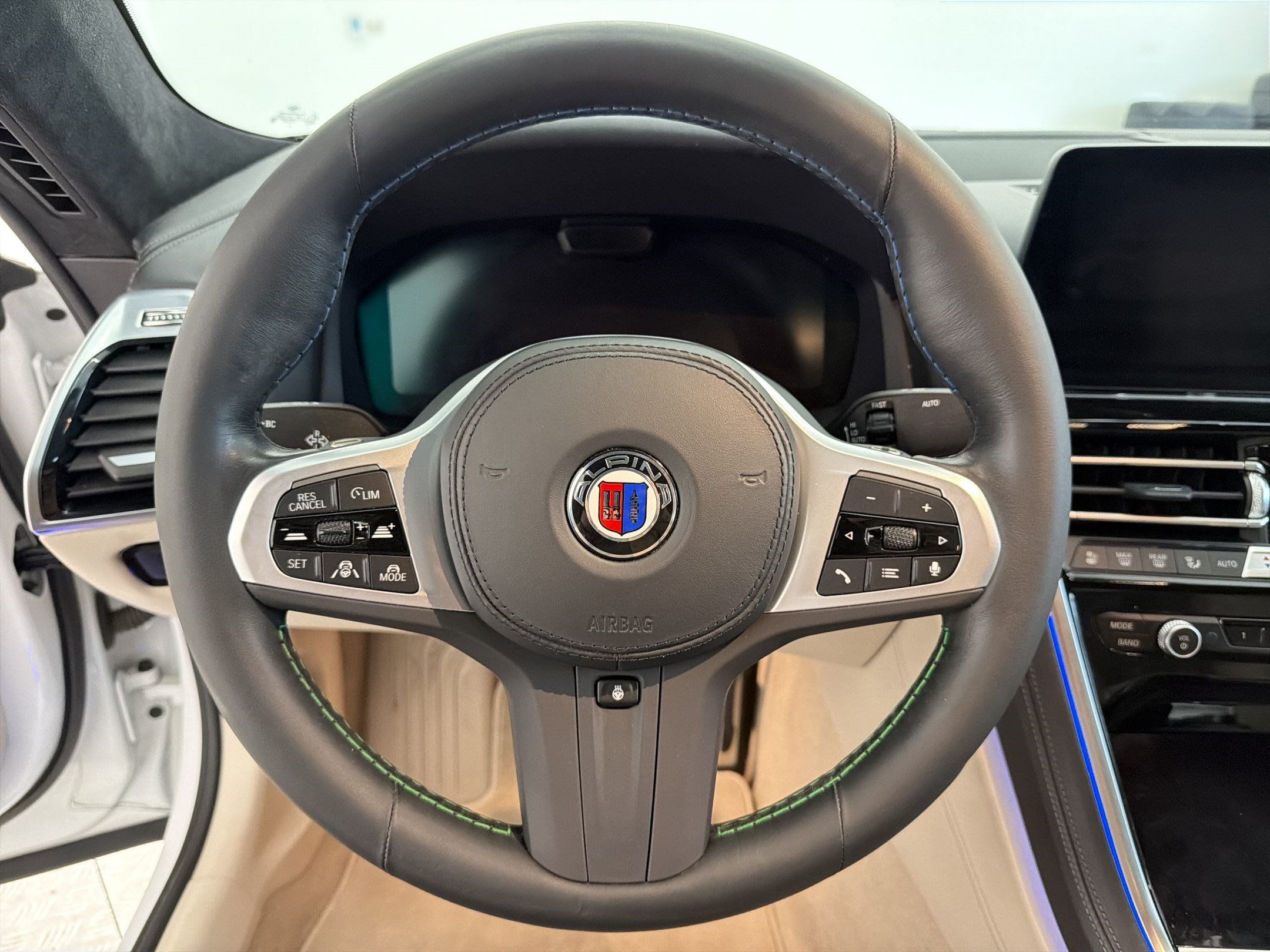 Used 2023 BMW ALPINA B8 xDrive Gran Coupe AWD/4WD image 17