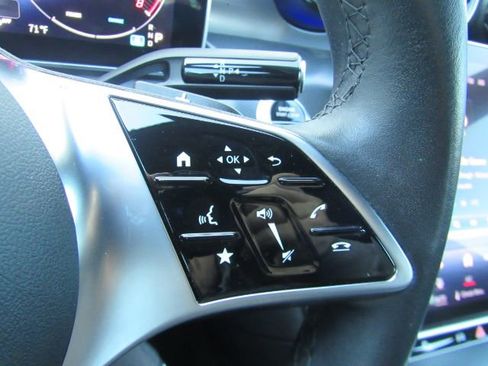 Used 2023 Mercedes-Benz C 300 Sedan image 40