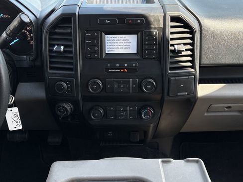 Used 2020 Ford F150 XL w/ Equipment Group 101A Mid AWD/4WD image 35