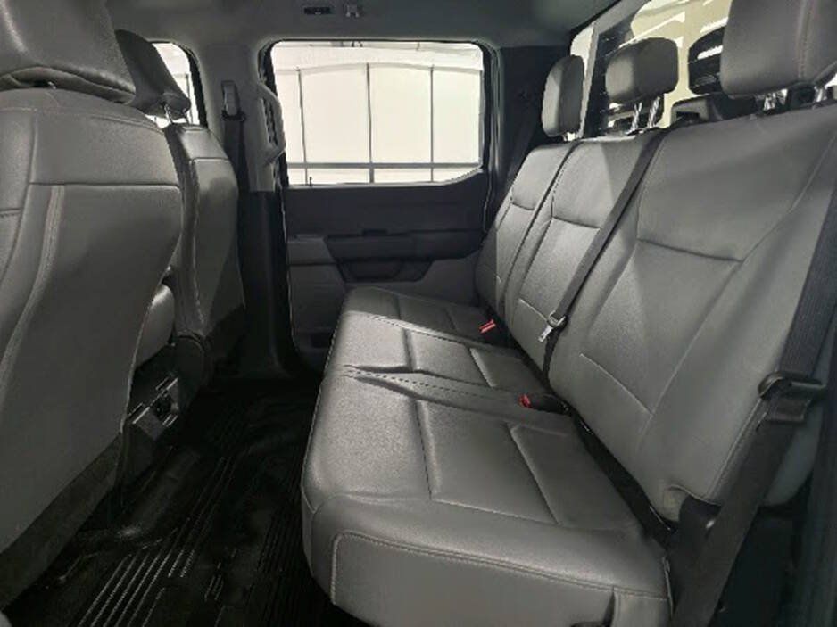 Used 2024 Ford F250 XL AWD/4WD image 17